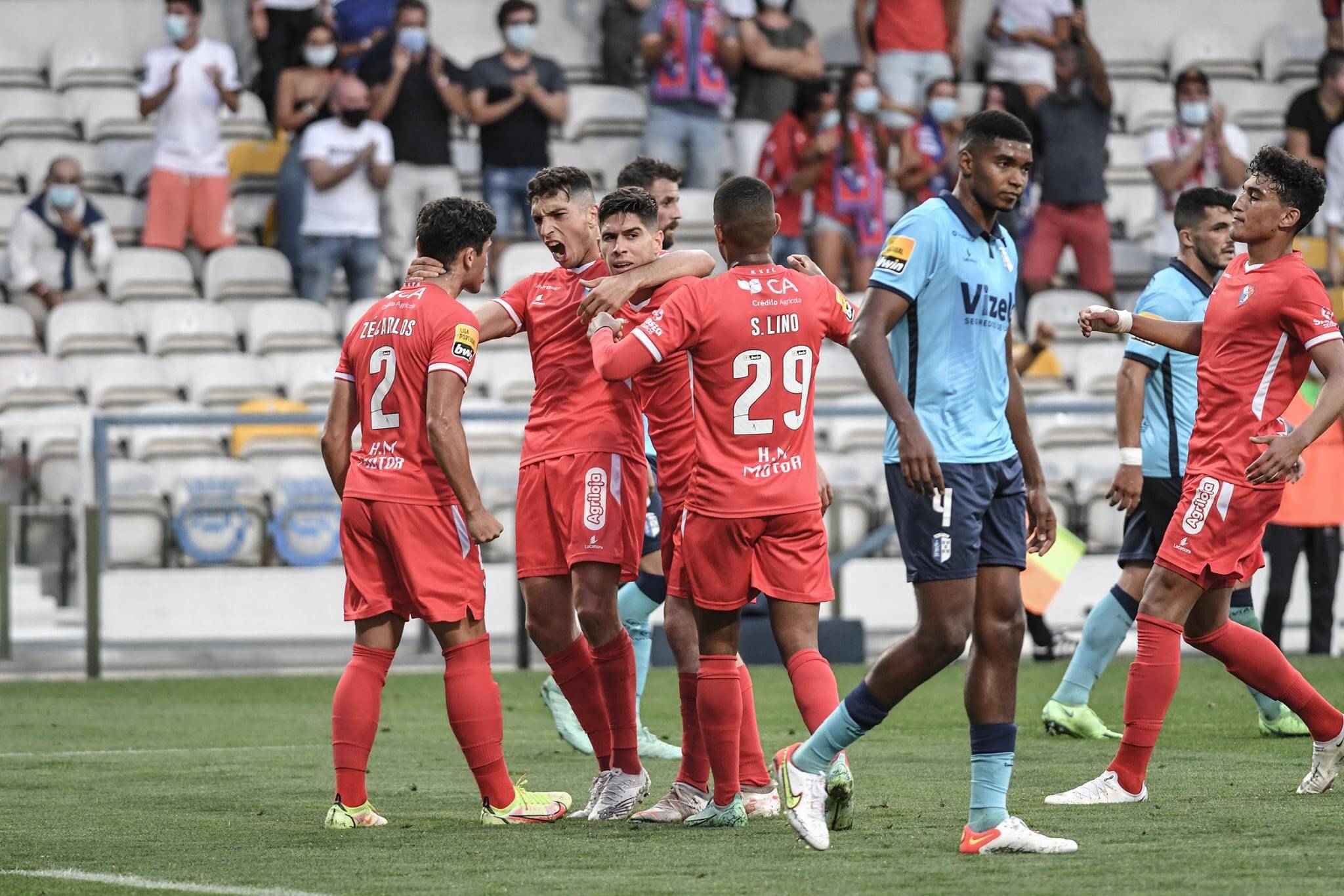 包含冲刺阶段密尔沃基雄鹿备战葡超；临场应变细节曝光；赛场秩序良好；控场能力受关注的词条